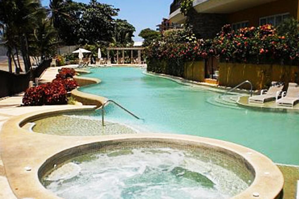 Secretjaco - Luxury Beach Front Penthouse With Pool & Jacuzzi Exterior photo