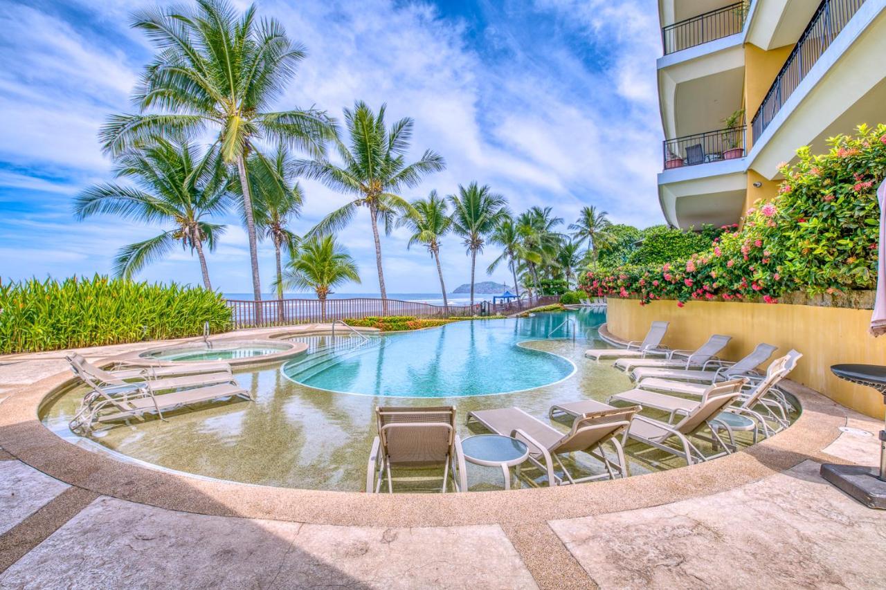 Secretjaco - Luxury Beach Front Penthouse With Pool & Jacuzzi Exterior photo