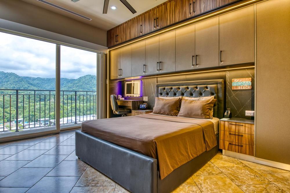 Secretjaco - Luxury Beach Front Penthouse With Pool & Jacuzzi Exterior photo